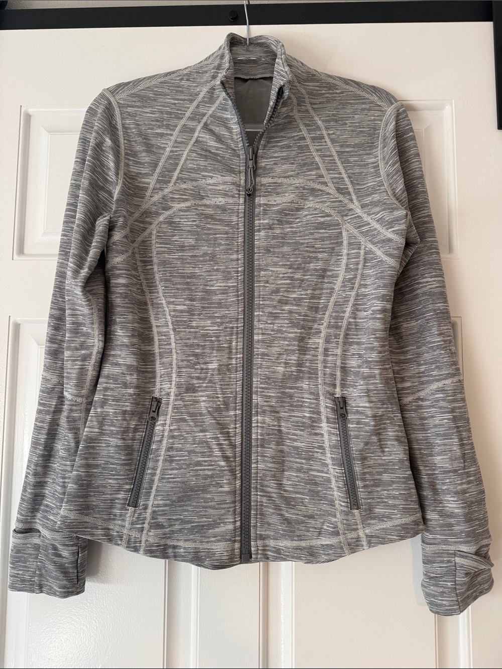 LULULEMON: Gray Heather Full-Zip Women's Jacket